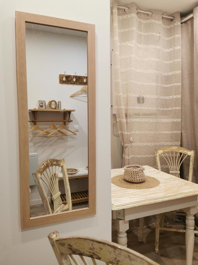 Au Poeme Du Chene, Logement Independant, Calme, Parking Gratuit Basse-Goulaine エクステリア 写真